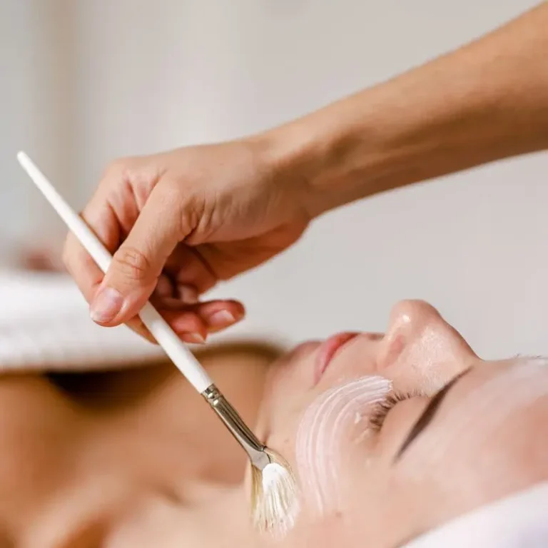 trattamento peeling chimico viso